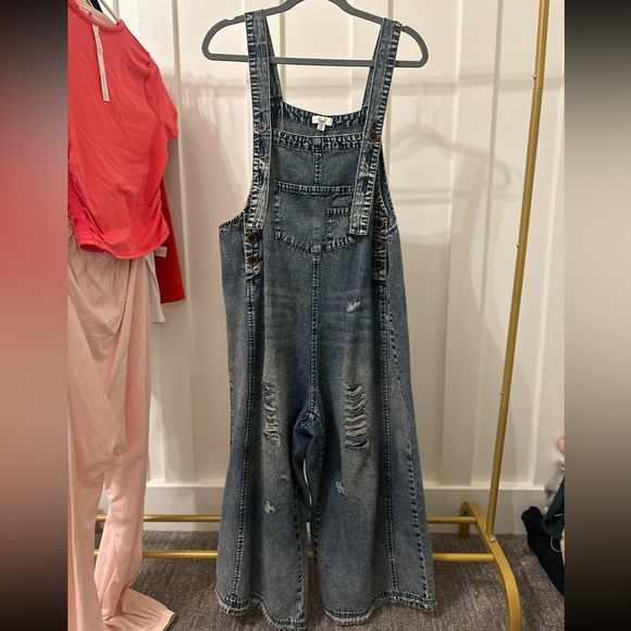 Easel Small Oversize overalls distressed perfect condition - Picture 2 of 5